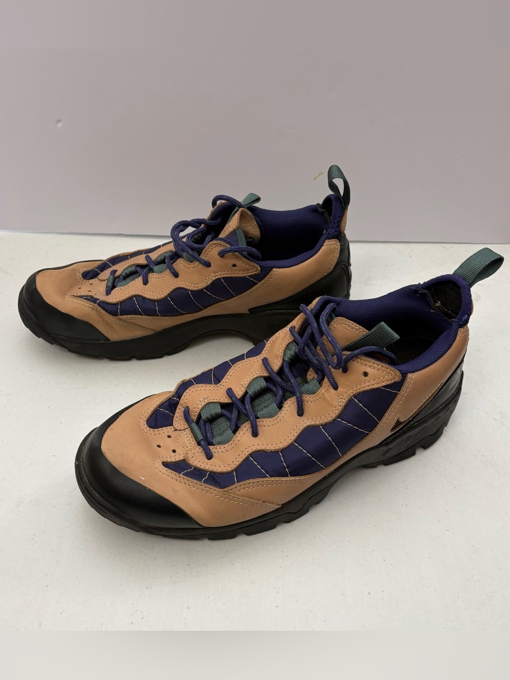 Nike Acg Air Mada Vachetta Tan Black Night Blue S… - image 4